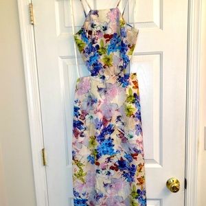 Incredibly light weight cut out, tie back, summer dress